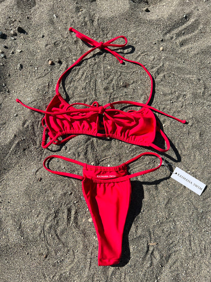 HALLE TOP - MATTE BERRY RED